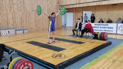 У Луцьку змагалися 25 важкоатлетів