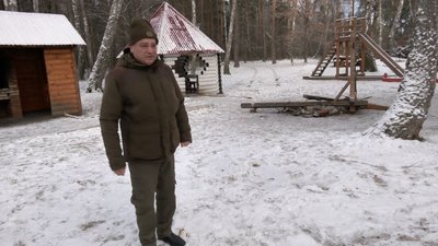 У рекреаційному пункті на Волині невідомі спалили дитячу гойдалку та зруйнували паркан У рекреаційному пункті на Волині невідомі спалили дитячу гойдалку та зруйнували паркан
