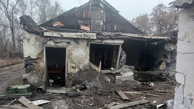 За добу росіяни обстріляли шість населених пунктів Донеччини За добу росіяни обстріляли шість населених пунктів Донеччини