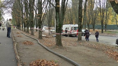 У Полтаві прокуратура закрила провадження щодо загибелі комунальниці, яка провалилася під землю У Полтаві прокуратура закрила провадження щодо загибелі комунальниці, яка провалилася під землю