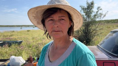 Рятували худобу та речі: як відбувалася евакуація із затопленої Афанасіївки на Миколаївщині Рятували худобу та речі: як відбувалася евакуація із затопленої Афанасіївки на Миколаївщині