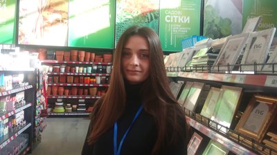 Коштують у магазинах від 30 до 300 гривень – у Житомирі подорожчали свічки Коштують у магазинах від 30 до 300 гривень – у Житомирі подорожчали свічки