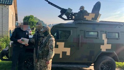 Відправляли пачкарів у Польщу: на Волині – масштабні обшуки в прикордонних селах