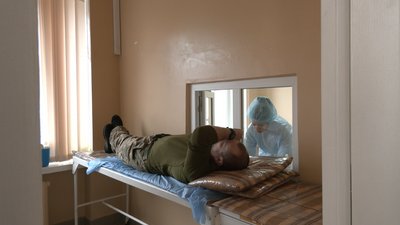 У Черкасах військові здали кров У Черкасах військові здали кров