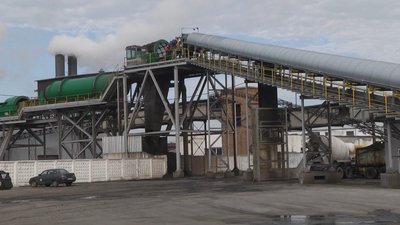 Цього року щодоби переробляють на пів тисячі тонн буряків менше, бо сировини не вистачає Цього року щодоби переробляють на пів тисячі тонн буряків менше, бо сировини не вистачає
