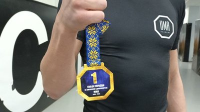 Переможець Кубку України зі змішаних єдиноборств Богдан Волошин Переможець Кубку України зі змішаних єдиноборств Богдан Волошин