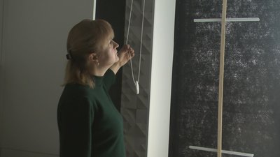 В Оксани у квартирі вибуховою хвилею вибило п'ять вікон. В Оксани у квартирі вибуховою хвилею вибило п'ять вікон.