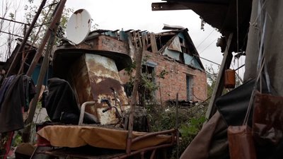 “Даху немає, вікна повибивало”. Наслідки обстрілу росіянами Слов’янська