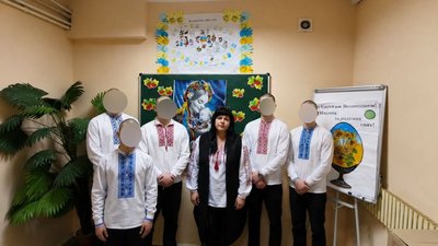 сізо, неповнолітні, навчання
