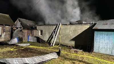 У селі Свалявка на Закарпатті горів житловий будинок У селі Свалявка на Закарпатті горів житловий будинок