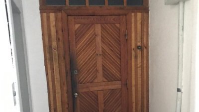 У Херсоні чоловік намагався підпалити квартиру у багатоповерхівці