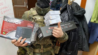 Франківська волонтерка разом з друзями допомогла евакуюватися понад 500 людям Франківська волонтерка разом з друзями допомогла евакуюватися понад 500 людям