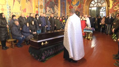 війна, армія, зсу, загиблий, герой, військові, прощання, похорон війна, армія, зсу, загиблий, герой, військові, прощання, похорон