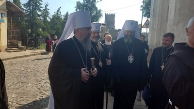 Президенти України та Польщі зустрілись в Луцьку, щоб вшанувати жертв волинської трагедії Президенти України та Польщі зустрілись в Луцьку, щоб вшанувати жертв волинської трагедії