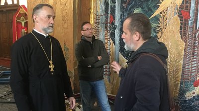 У Житомирі в Свято-Михайлівському соборі продовжують відновлювати розписи храму У Житомирі в Свято-Михайлівському соборі продовжують відновлювати розписи храму