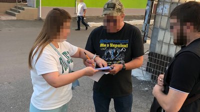 Озеленення скверу зі збитками: перевіряють екскерівника комунального підприємства в Києві