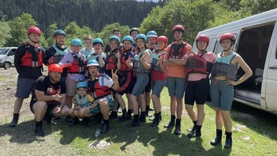 Випускні Випускні