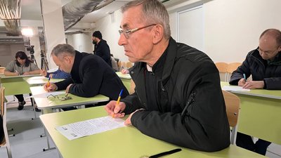 Орест Глубіш, редактор газети "Божий сіяч" УГКЦ в Тернополі Орест Глубіш, редактор газети "Божий сіяч" УГКЦ в Тернополі