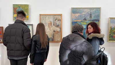 До дня художника у Черкасах відкрили художню виставку До дня художника у Черкасах відкрили художню виставку