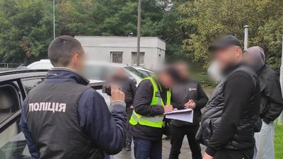Вінничанина затримали на хабарі