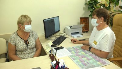 У хмельницькій громаді е-лікарняні почали видавати з 2 серпня в усіх медичних закладах. Фото: Суспільне. У хмельницькій громаді е-лікарняні почали видавати з 2 серпня в усіх медичних закладах. Фото: Суспільне.