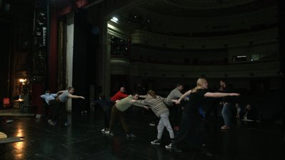 "Друге життя" вистави "Сліпий": у Чернігівському обласному муздрамтеатрі готуються до показу опери-містерії "Друге життя" вистави "Сліпий": у Чернігівському обласному муздрамтеатрі готуються до показу опери-містерії