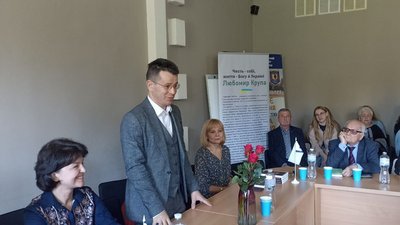 Декан історичного факультету Тернопільського педуніверситету Володимир Кіцак Декан історичного факультету Тернопільського педуніверситету Володимир Кіцак