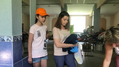 У благодійному фонді Тернополя надали допомогу майже 100 переселенцям У благодійному фонді Тернополя надали допомогу майже 100 переселенцям