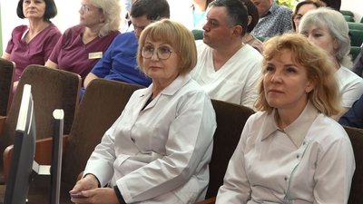 Новий досвід: черкаських медиків навчали воєнній кардіохірургії