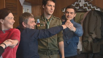 Клуб української мови для тимчасово переміщених людей відкрили на Тернопільщині Клуб української мови для тимчасово переміщених людей відкрили на Тернопільщині