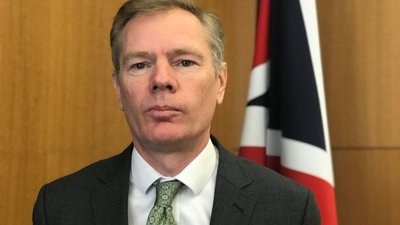 Затриманий в Ірані посол Британії: "Хотів вшанувати пам’ять жертв авіакатастрофи"