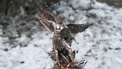 Статуетка «Воїн Світла» Статуетка «Воїн Світла»