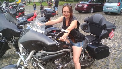 "Ми не бачилися рік"- байкери у Луцьку відновили заїзди "Ми не бачилися рік"- байкери у Луцьку відновили заїзди