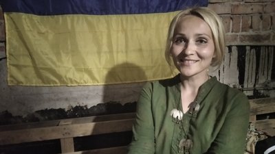 Мистецька оборона – у Житомирі влаштували концерт у сховищі, розмальованому дітьми Мистецька оборона – у Житомирі влаштували концерт у сховищі, розмальованому дітьми