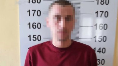 Чоловік виманив у матері загиблого понад 300 тисяч гривень