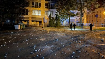 Міськрада, парковка, удар РФ, Дніпро