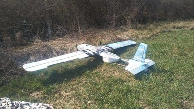 Контрабандистів, які планували перевезти сигарети безпілотником, затримали на Закарпатті Контрабандистів, які планували перевезти сигарети безпілотником, затримали на Закарпатті