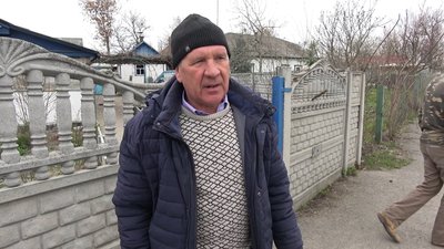 У селі на Житомирщині фіксують наслідки руйнувань, що завдали війська Росії У селі на Житомирщині фіксують наслідки руйнувань, що завдали війська Росії