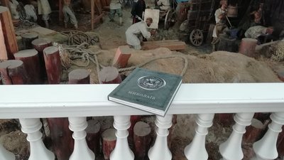 У Миколаєві створили першу поп-ап книгу про історію міста