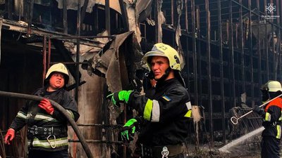 На Київщині горів металевого ангару, в якому вирощувались гриби