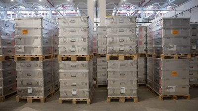 "Школа в коробці": на Тернопільщині учні отримали допомогу "Школа в коробці": на Тернопільщині учні отримали допомогу