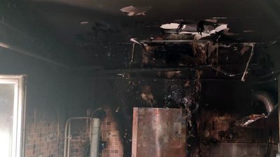 На Полтавщині в пожежах загинули двоє людей, серед них 9-річний хлопчик На Полтавщині в пожежах загинули двоє людей, серед них 9-річний хлопчик