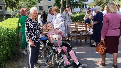 Галина Ковальчук, бабуся учениці центру для дітей з ДЦП Галина Ковальчук, бабуся учениці центру для дітей з ДЦП