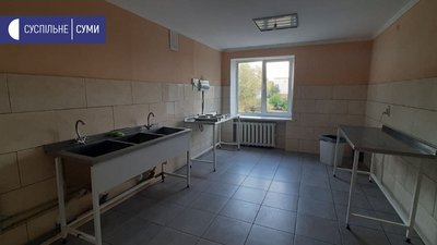 "Умивальники без кранів, ліжка без матраців". Батько першокурсниці скаржиться на гуртожиток СумДПУ "Умивальники без кранів, ліжка без матраців". Батько першокурсниці скаржиться на гуртожиток СумДПУ
