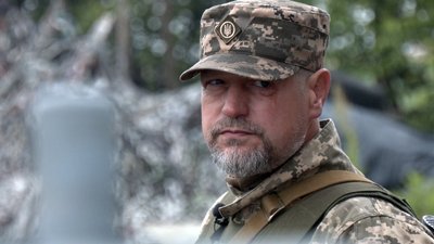Художник з бойовим досвідом: волинянин після поранення повернувся на службу