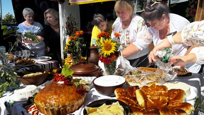 Фестиваль бринзи та вареників