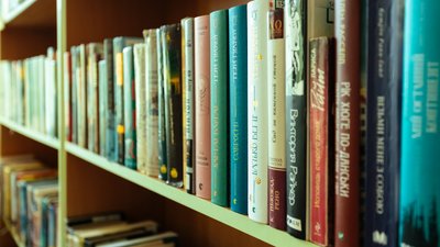 Віртуальна мандрівка книжковими столицями: на Дніпропетровщині відзначили Всесвітній день книги