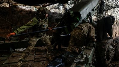 Українські військові
