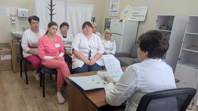 "Я, мабуть, одна з найстарших": лучанка понад 55 років працює медсестрою "Я, мабуть, одна з найстарших": лучанка понад 55 років працює медсестрою