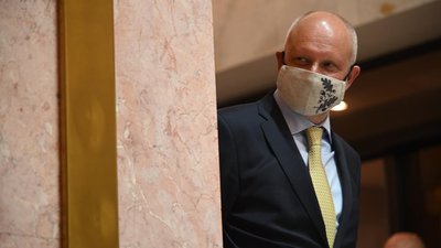 "Транспортний сектор буксує на місці". Голова представництва ЄС оцінив реформи в Україні "Транспортний сектор буксує на місці". Голова представництва ЄС оцінив реформи в Україні